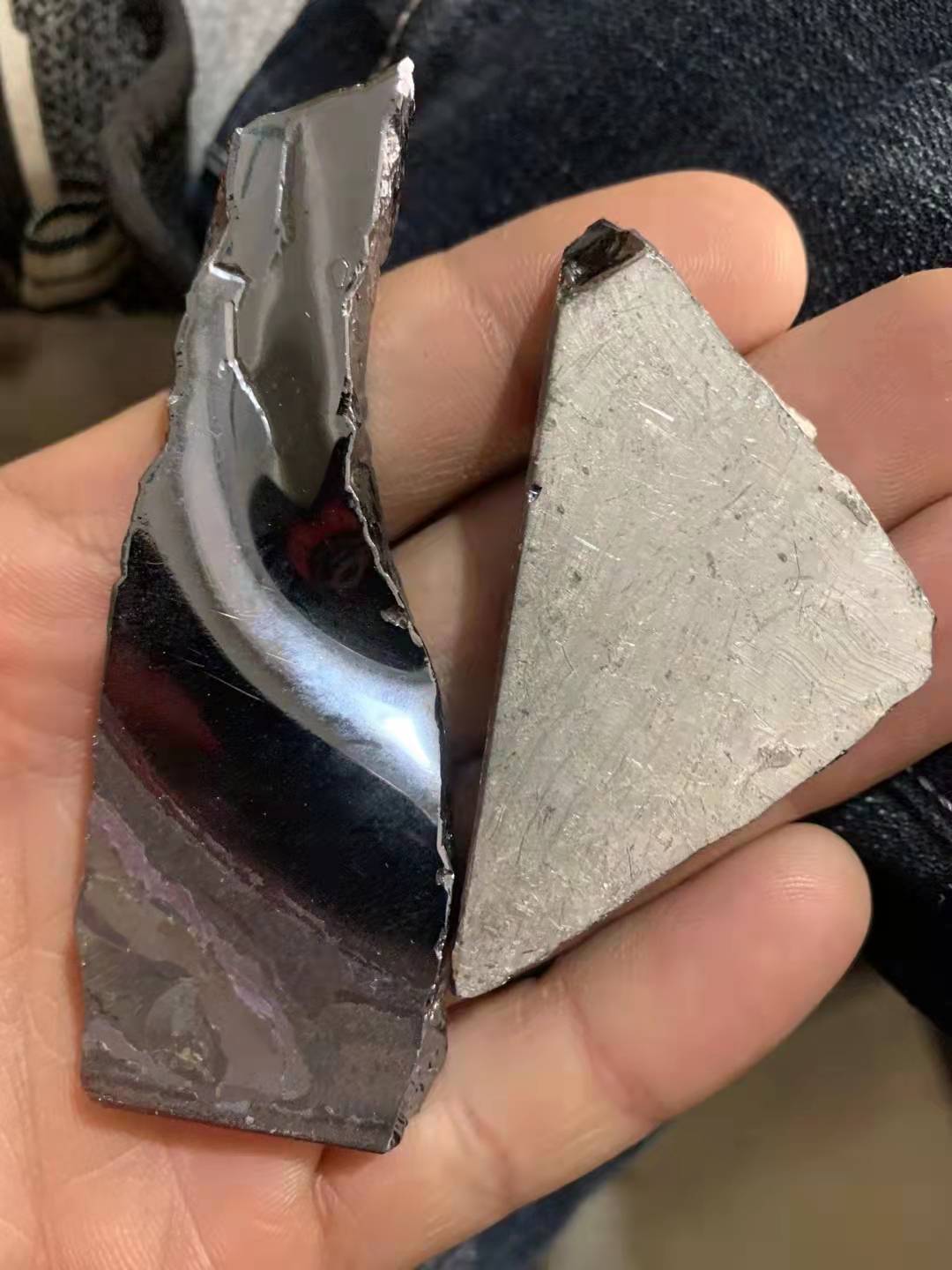 回收工廠鎢鎳銦鈮鉬鈷釩鎵鉍鉭鎘鎂硅錫等金屬 (金銀)誠信價高